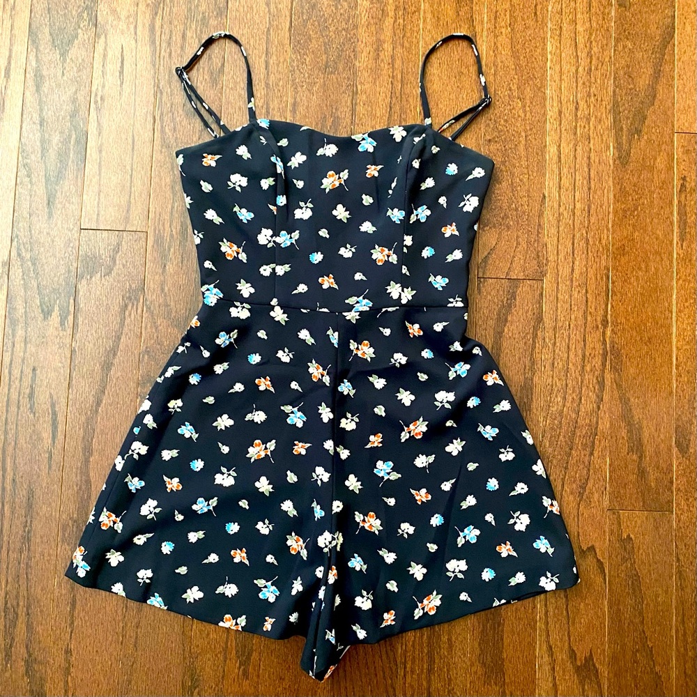 Floral Print Sweetheart Romper